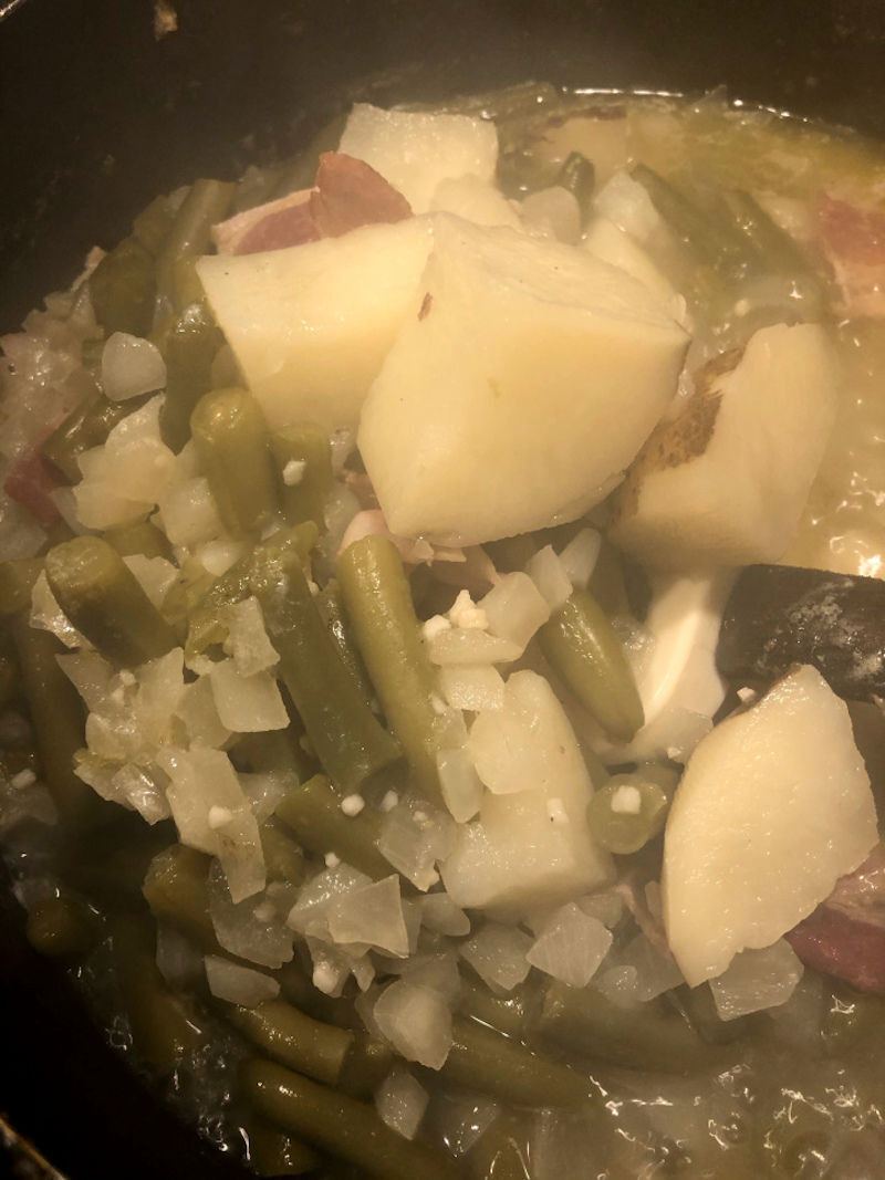 Southern Style Green Beans.jpg